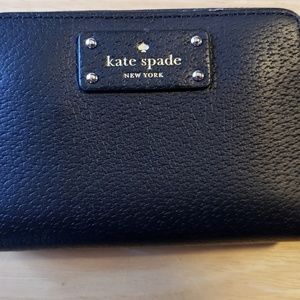 Kate Spade Zip Wallet